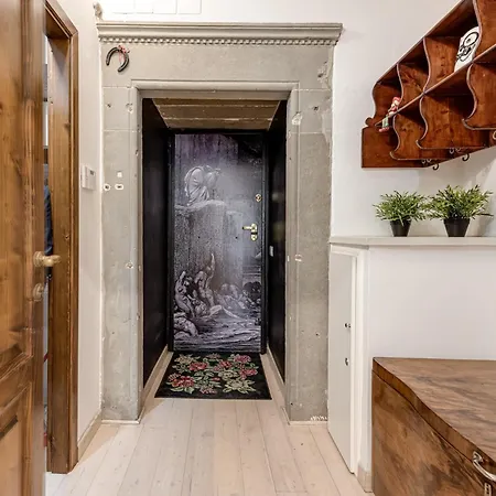 Tornabuoni Center Apartment *